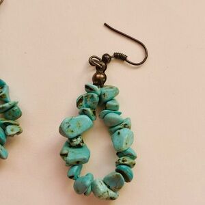 Turquoise Chip Teardrop Earrings - Brand Unspecified